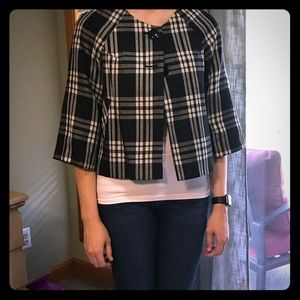 Super cute black and white jacket